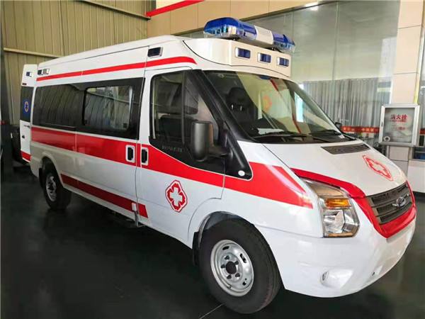 道孚县福特V362救护车